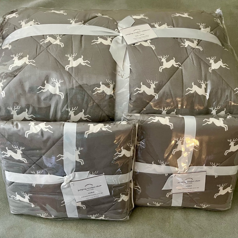 New Retired Pottery Barn Jumping Reindeer King Comforter & 2 Standard Shams Set